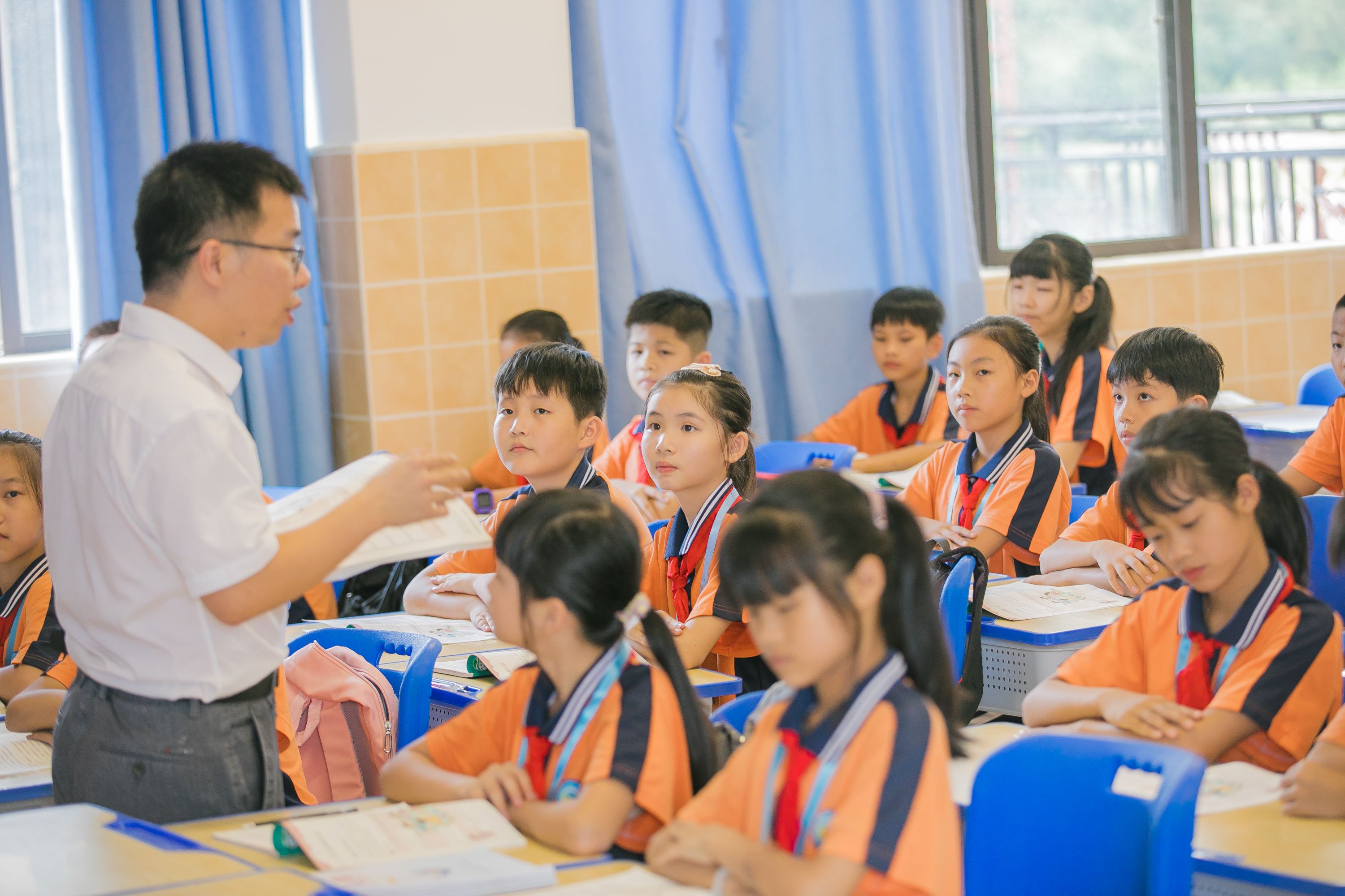 Children learning online